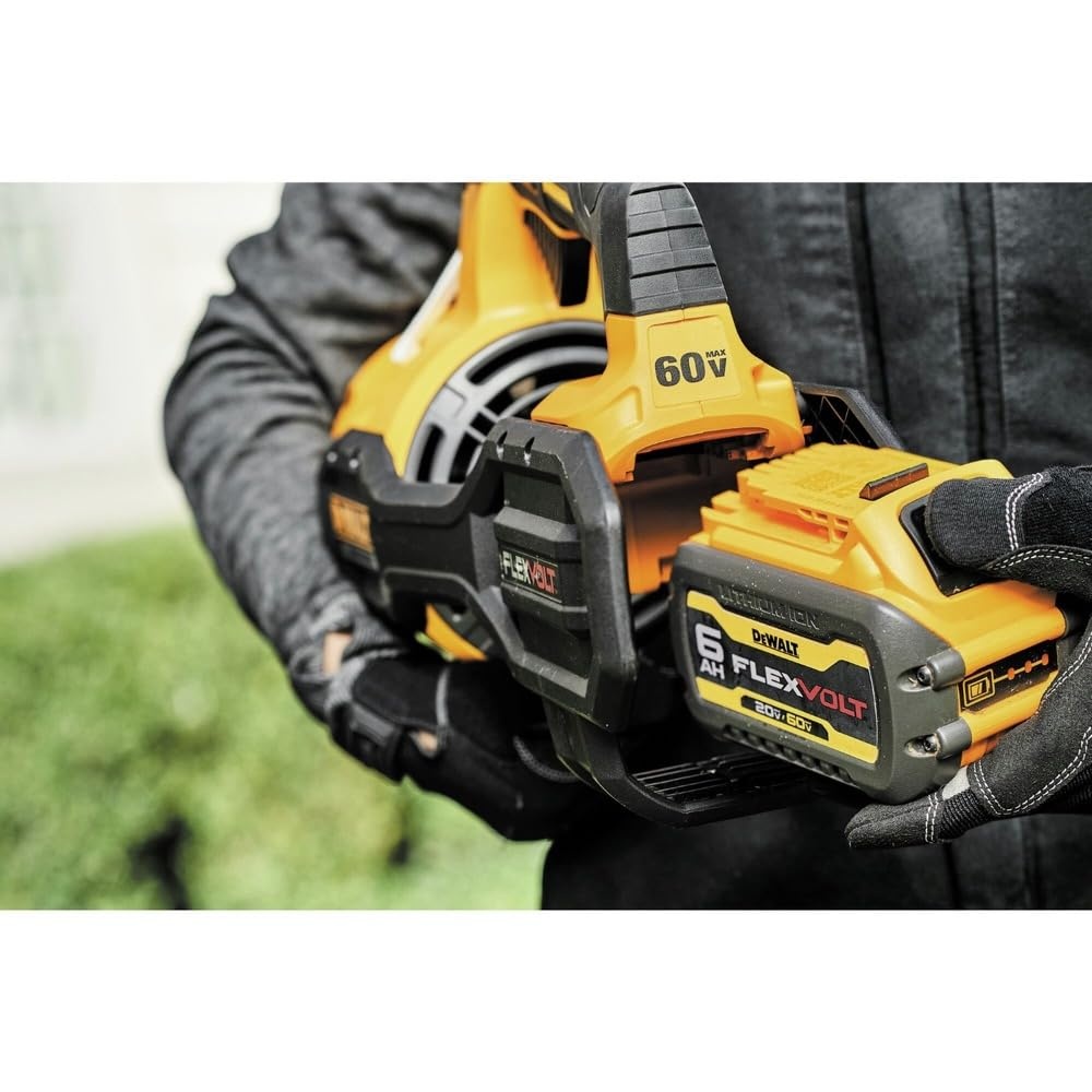 image:imageDewalt Blower AXIAL HNDHLD 60V 600CFM DCBL772B